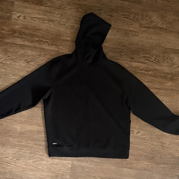 BYLT Basics Men’s Roamknit Black Hoodie - Picture 4 of 7